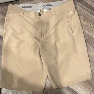Adidas Men's size 34 tan golf Shorts
